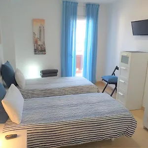 https://centrico-apartamento-acogedor-y-soleado.topcostabravahotels.com